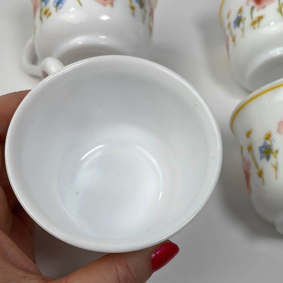 Acropal France Spring Flower Cups Set of 4 - Picture 7 of 10
